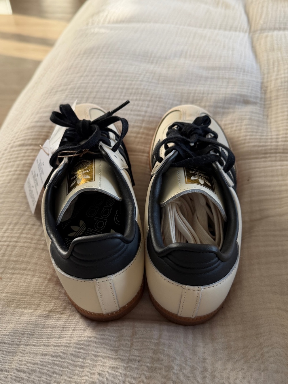 adidas Samba OG W Sneakers in White, Black & Gold - Picture 4 of 5